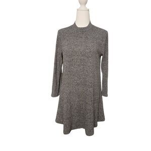 Old Navy Women's Size Large PETITE Black Chambray Swing Sweater